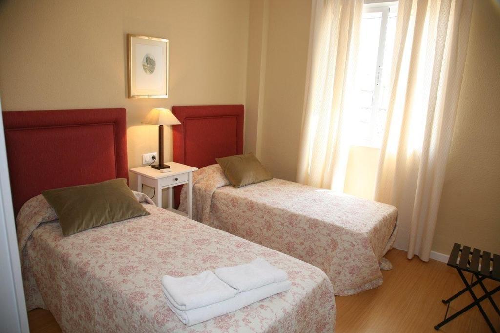 Macarena Flat Διαμέρισμα Σεβίλλη Δωμάτιο φωτογραφία